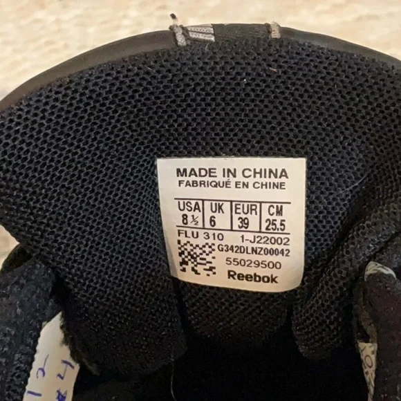 Reebok Women’s Athletic Sneakers Runrone Action Size 8.5 Black - Picture 6 of 7